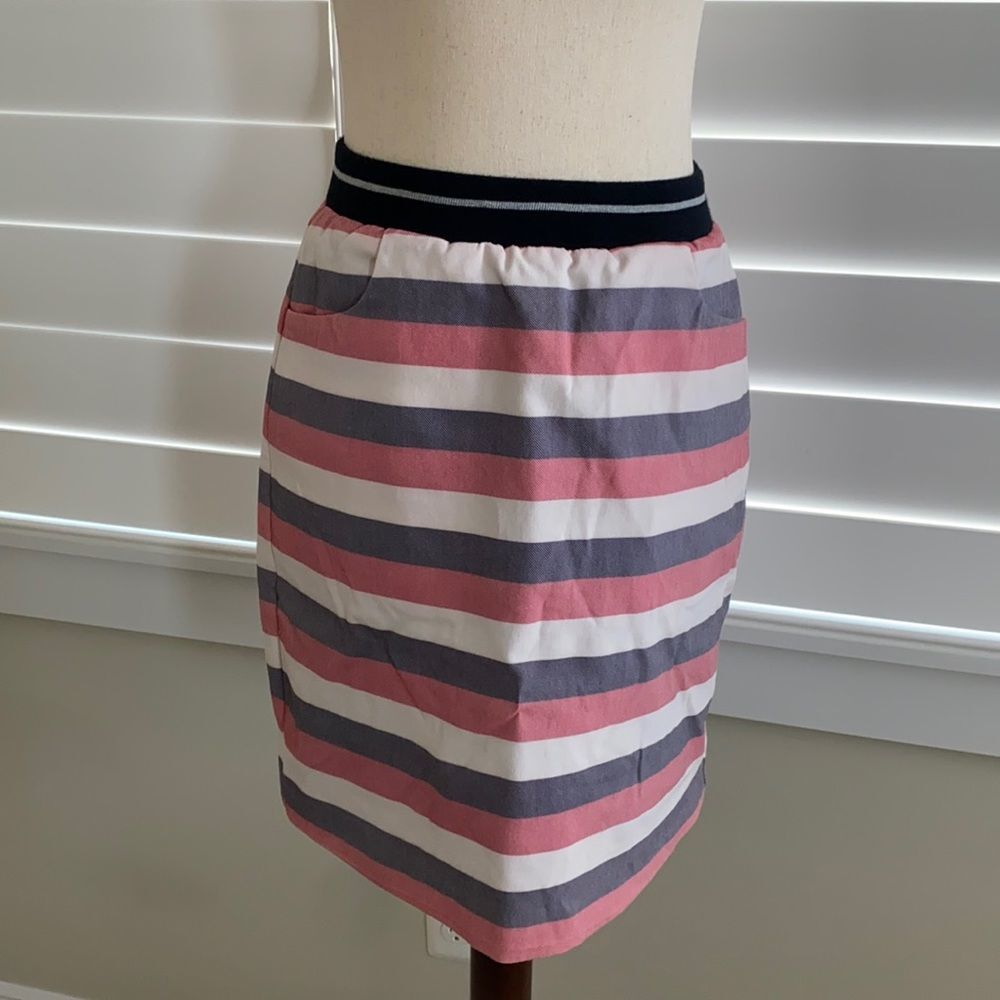 Sz S 41 Hawthorn blue and red striped skirt